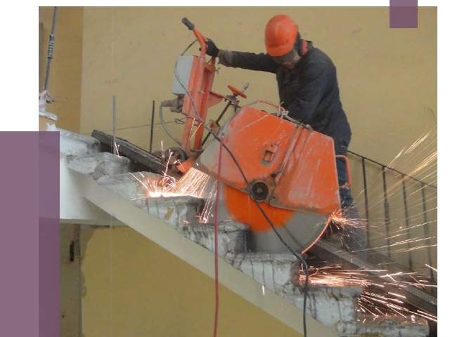 Демонтаж бетонных лестниц в Асбесте от 4548 руб. за м2 | ПРОЛЁТ-Сбс