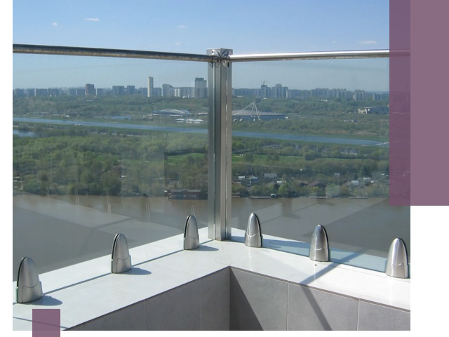 Стеклянные парапеты премиум класса в Асбесте для домов и бизнесов